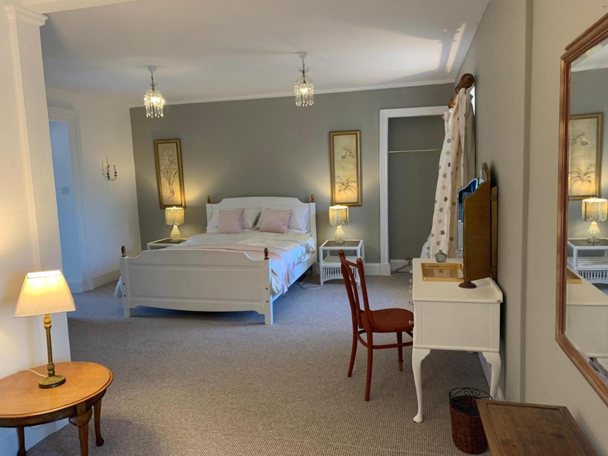 Hill House - Mews Town House, In A Quiet Private Close, In The City Centre Of Inverness. Exteriér fotografie